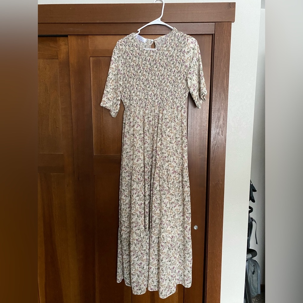 Creamy, floral, maxi, short sleeve dress